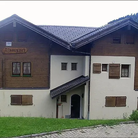Appartement Almenrausch 2- Og Sued-west By Interhome
